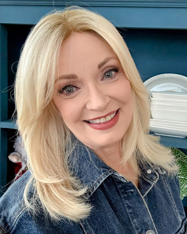 Sandy - 14" | Lace Front Remy Human Hair Wig - Platinum Ash Blonde with Dark Root - Raregen Hair