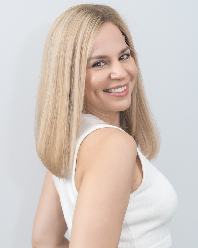 Dora 14” | Silk-Inserted Lace Top Wig-Ultra-light Blonde with Subtle Ash Root