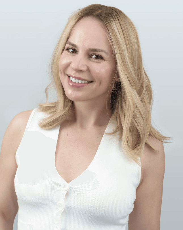 Barbara 14” | Silk-Inserted Lace Top Wig-Beige Blonde with Subtle Dimension