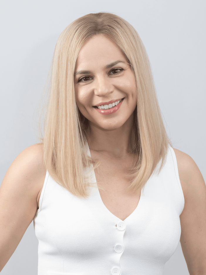 Dora 14” | Silk-Inserted Lace Top Wig-Ultra-light Blonde with Subtle Ash Root