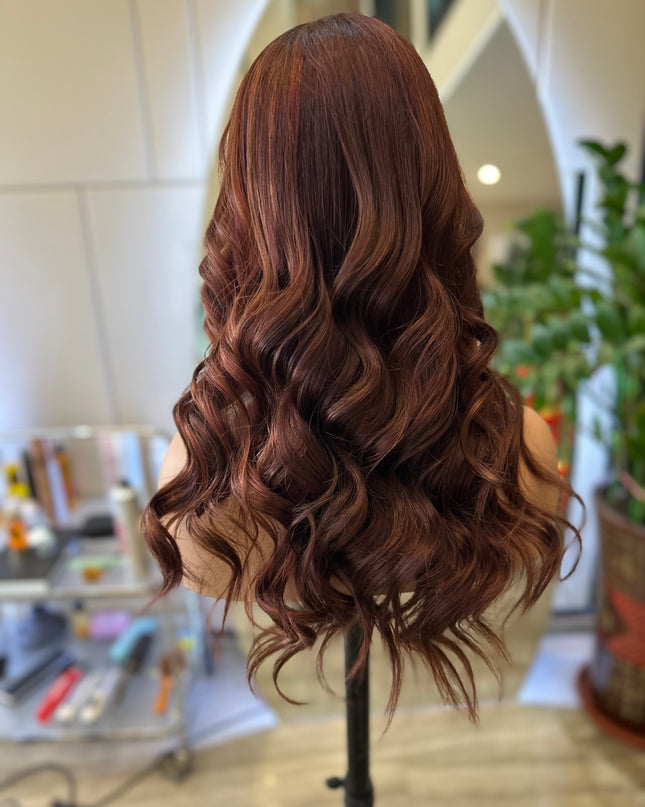 Anette | Perruque de cheveux humains Remy - Cheveux bruns avec reflets rouge bordeaux
