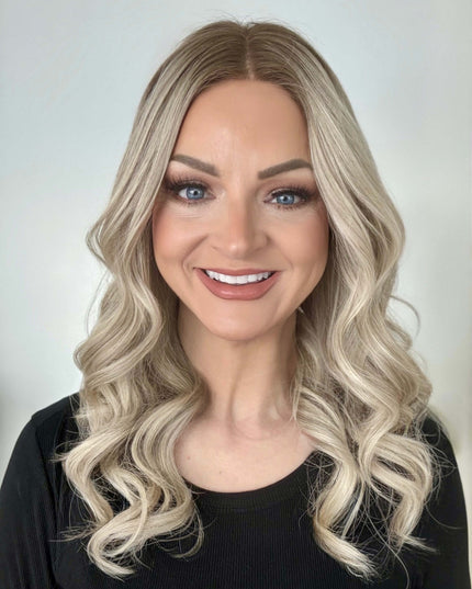 Raregen Lumi 18" | Silk-Inserted Lace Top Wig – Light Ash Blonde Blend