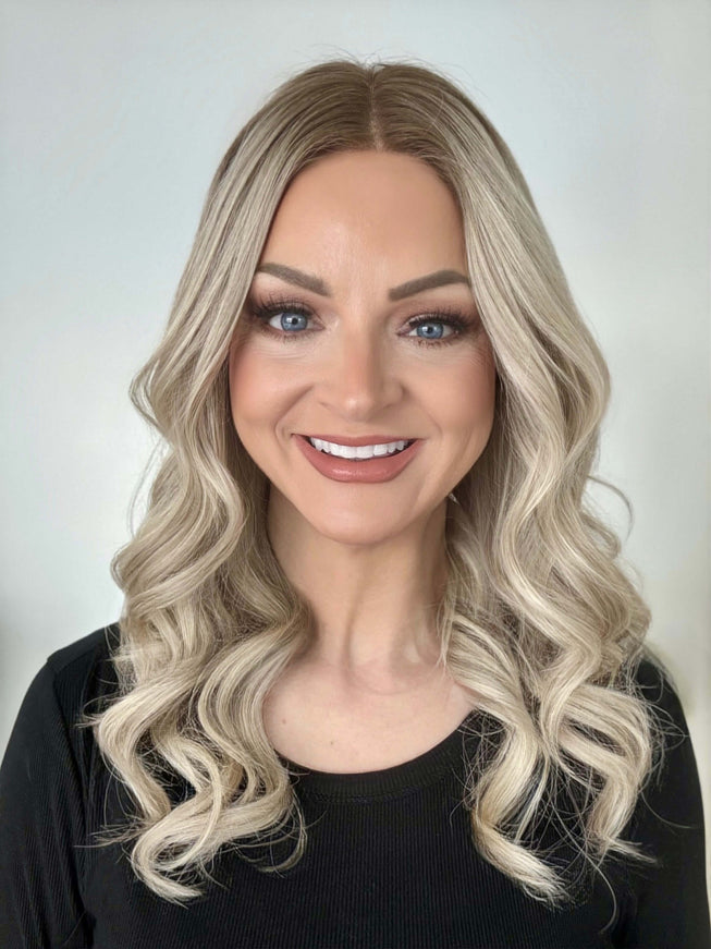 Raregen Lumi 18" | Silk-Inserted Lace Top Wig – Light Ash Blonde Blend