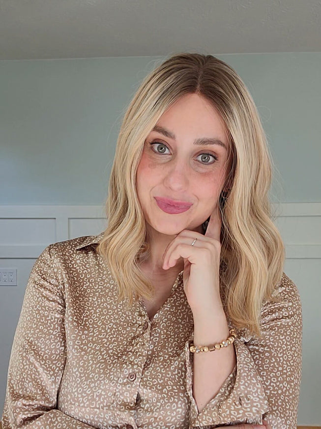 Barbara 14” | Silk-Inserted Lace Top Wig-Beige Blonde with Subtle Dimension