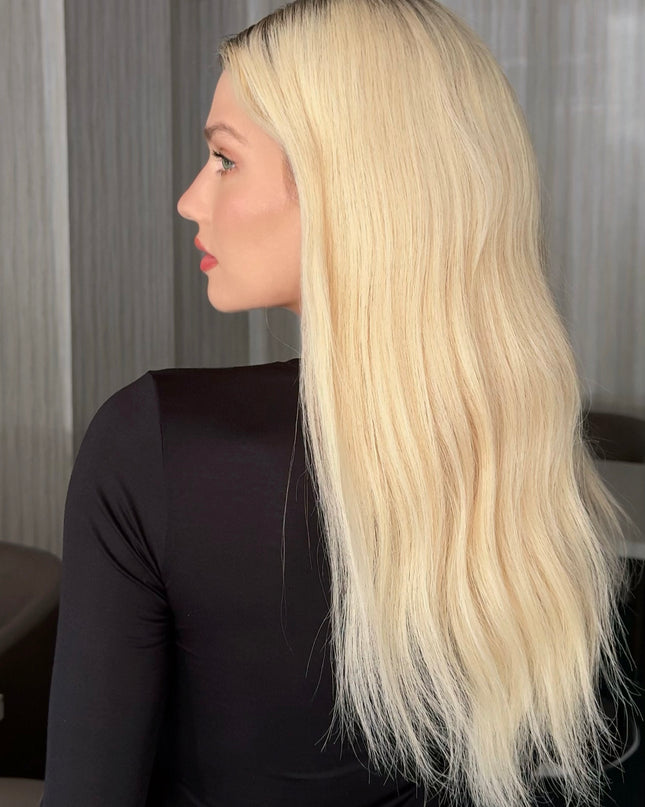 Ava | Perruque en cheveux humains Remy avec dessus en dentelle - Blond platine à racines foncées