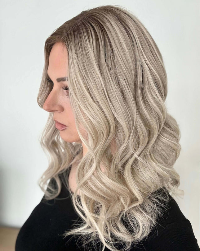 Raregen Lumi 18" | Silk-Inserted Lace Top Wig – Light Ash Blonde Blend