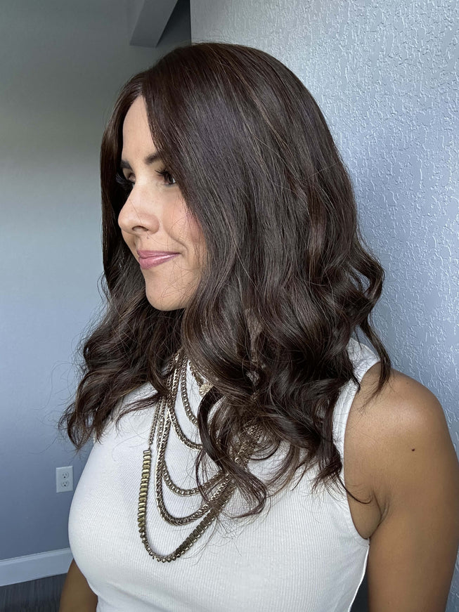 Raregen Mira 18” | Silk-Inserted Lace Top Wig – Natural Warm Brown Soft Waves